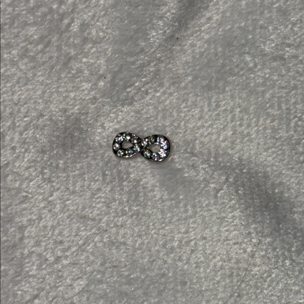 Origami Owl Living Lockets HTF Retired Crystal Infinity Symbol Floating  Charm